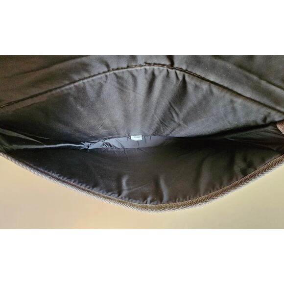 EUC LeSportsac Laptop Sleeve Bag Carrier Multi-Colored   12 X 11 x 1.5 - Picture 7 of 8